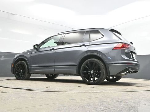 Used 2021 Volkswagen Tiguan SE R-Line image 36