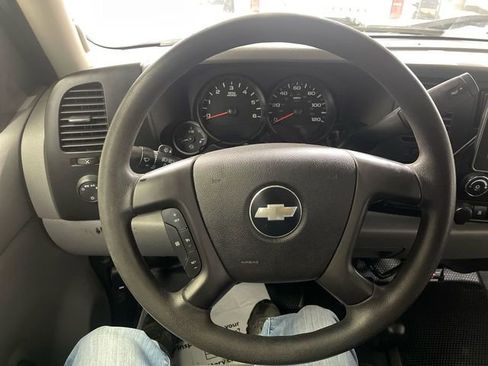 Used 2009 Chevrolet Silverado 1500 W/T image 14