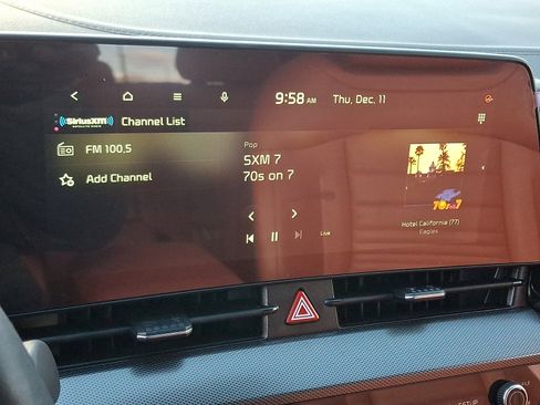 Certified 2025 Kia Sportage SX image 19