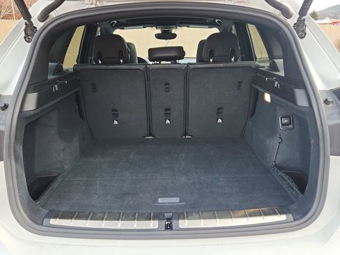 Used 2021 BMW X1 xDrive28i image 12