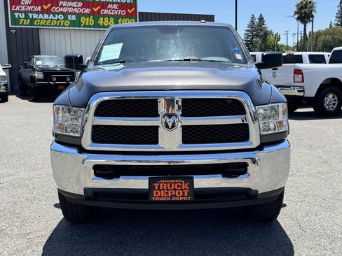 Used 2018 RAM 2500 Tradesman w/ Chrome Appearance Group AWD/4WD image 2