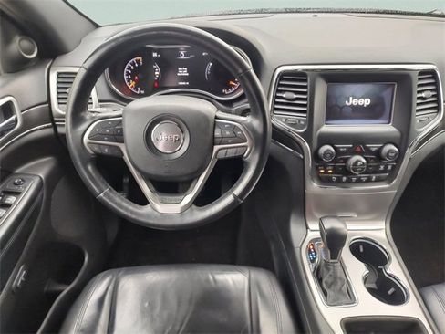 Used 2018 Jeep Grand Cherokee Limited image 13