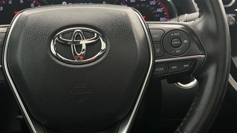 Used 2019 Toyota Camry XSE FWD image 32