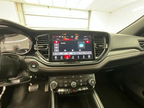 Used 2023 Dodge Durango GT AWD/4WD image 11