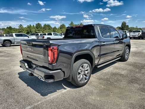 New 2026 GMC Sierra 1500 Denali image 11
