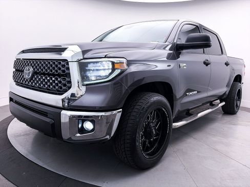 Used 2019 Toyota Tundra SR5 w/ TRD Off Road Package image 6