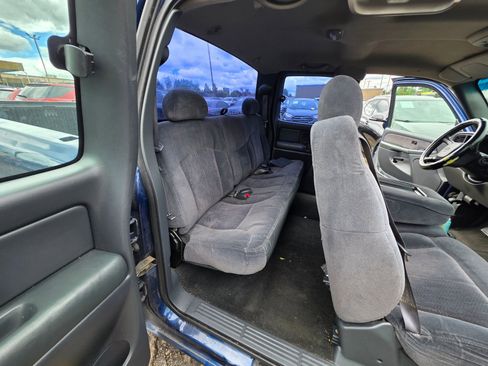 Used 2001 Chevrolet Silverado 1500 LS RWD image 14