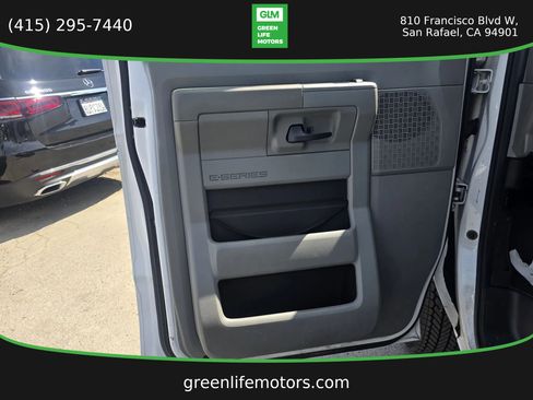 Used 2009 Ford E-150 and Econoline 150 RWD image 9