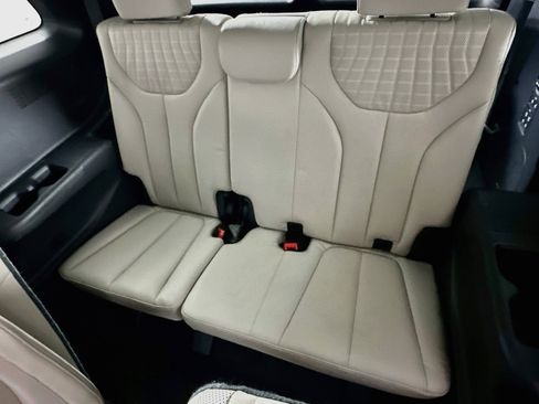 Used 2023 Hyundai Palisade Limited w/ Cargo Package FWD image 30