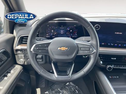 Used 2025 Chevrolet Tahoe High Country AWD/4WD image 15