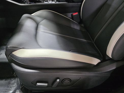 Used 2025 Kia K5 GT-Line AWD/4WD image 23