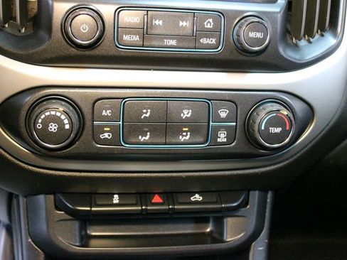 Used 2015 Chevrolet Colorado LT w/ LT Convenience Package RWD image 23