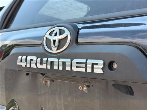 Used 2016 Toyota 4Runner Trail AWD/4WD image 20