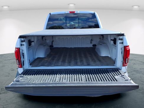 Used 2017 Ford F150 XLT w/ Equipment Group 302A Luxury AWD/4WD image 7