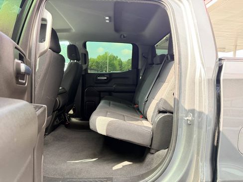 Used 2020 Chevrolet Silverado 1500 Custom w/ Infotainment Package RWD image 29