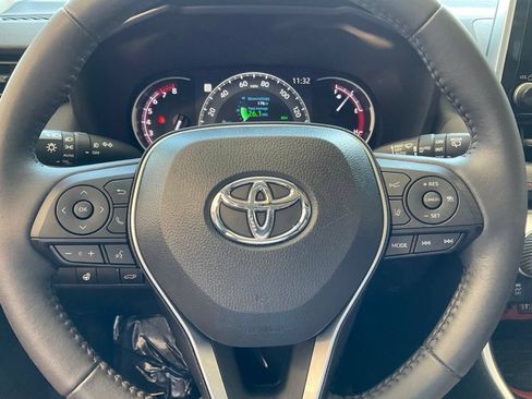 Used 2023 Toyota RAV4 Adventure w/ Convenience Package AWD/4WD image 10