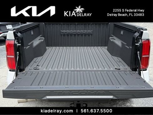 Used 2025 Toyota Tacoma TRD Sport RWD image 8