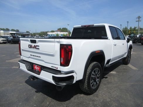 Certified 2022 GMC Sierra 2500 AT4 w/ AT4 Premium Plus Package AWD/4WD image 6