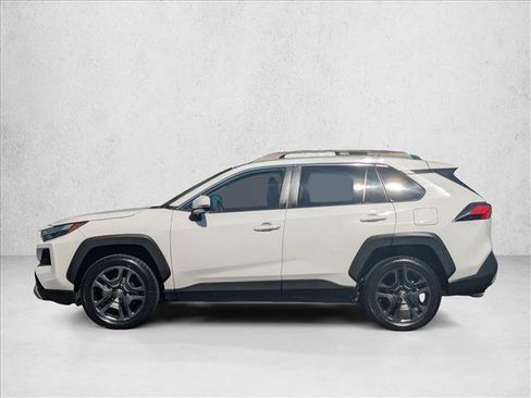 Used 2023 Toyota RAV4 Adventure image 9