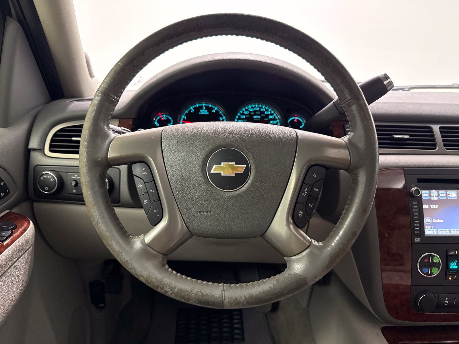 Used 2012 Chevrolet Tahoe LTZ AWD/4WD image 23