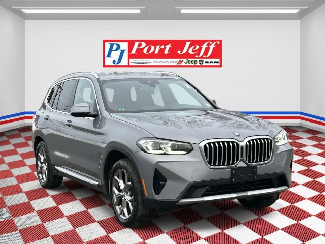 Used 2023 BMW X3 xDrive30i w/ Premium Package w/ZPA AWD/4WD image 2