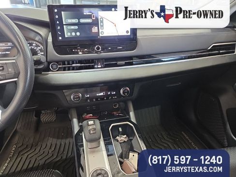 Used 2025 Mitsubishi Outlander ES FWD image 9