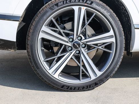 New 2026 Genesis GV80 3.5T e-SC image 8