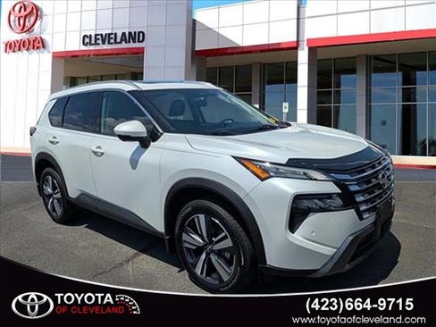 Used 2024 Nissan Rogue SL w/ SL Premium Package AWD/4WD image 1