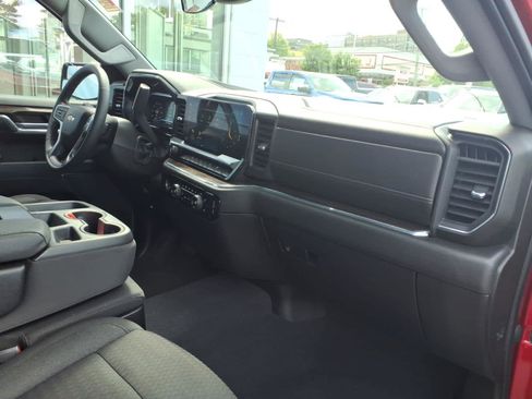 Certified 2023 Chevrolet Silverado 1500 LT AWD/4WD image 22