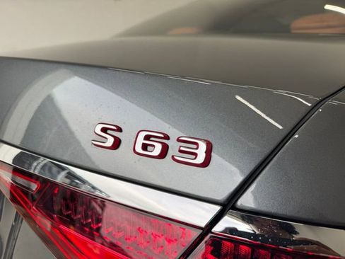 Used 2025 Mercedes-Benz S 63 AMG S image 33