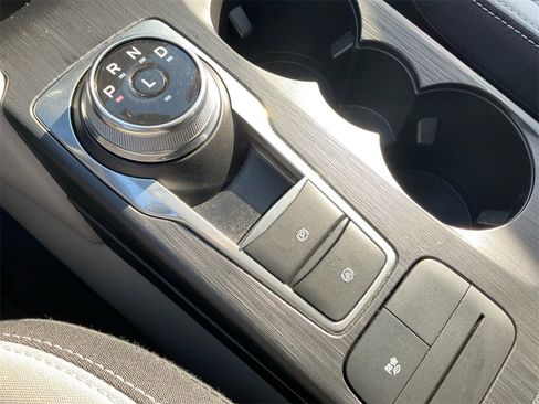 Used 2023 Ford Escape Active image 29