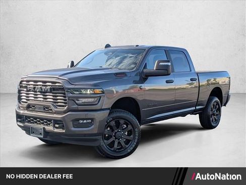 Used 2025 RAM 3500 Big Horn AWD/4WD image 1