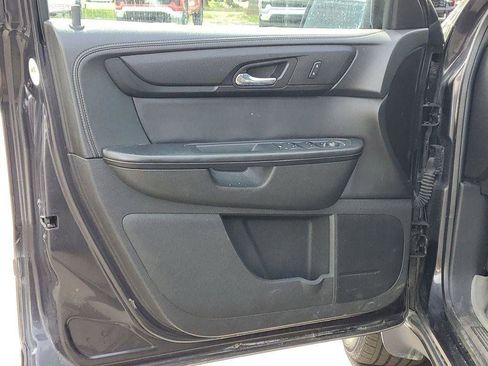 Used 2015 Chevrolet Traverse LT FWD image 18