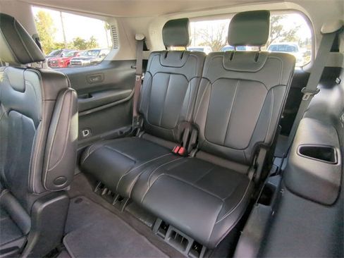 Used 2021 Jeep Grand Cherokee L Limited image 16