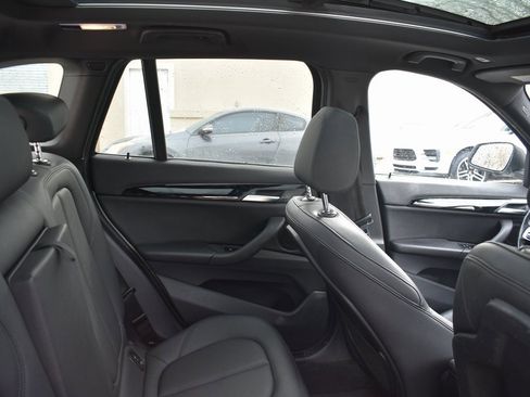 Used 2019 BMW X1 xDrive28i w/ Convenience Package image 20