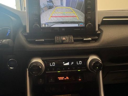 Used 2020 Toyota RAV4 XSE AWD/4WD image 26
