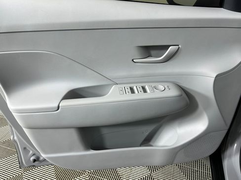 Certified 2024 Hyundai Kona SEL image 11