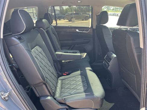 New 2026 Volkswagen Atlas SEL Premium R-Line AWD/4WD image 33
