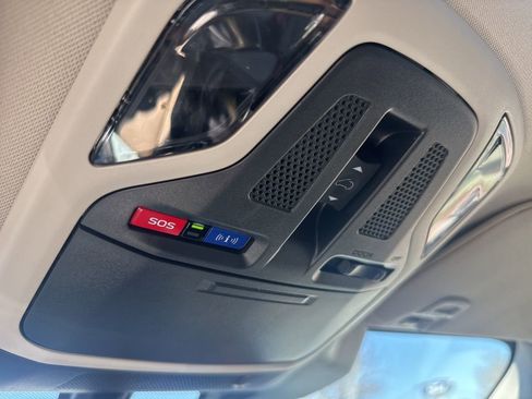 Used 2023 Subaru Outback Limited image 17