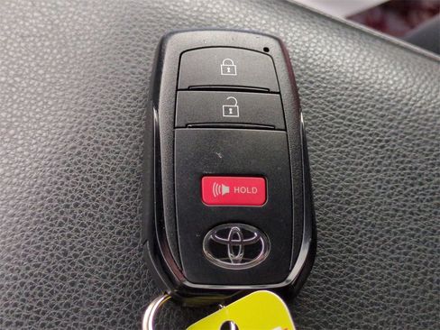 Used 2024 Toyota Tacoma SR5 image 28