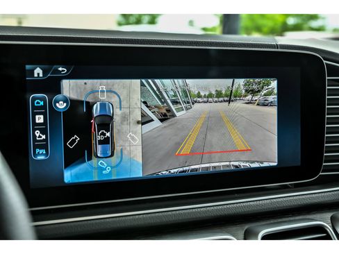 Certified 2025 Mercedes-Benz GLS 450 4MATIC image 19
