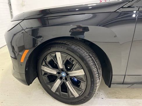 Used 2025 BMW iX xDrive50 image 12