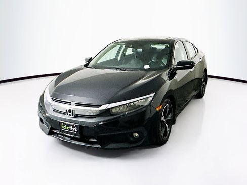 Used 2016 Honda Civic Touring image 3