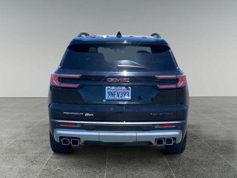 Used 2024 GMC Acadia Elevation FWD image 4