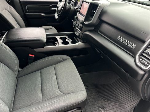 Used 2022 RAM 1500 Big Horn AWD/4WD image 14
