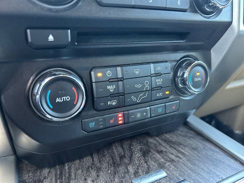 Used 2017 Ford F250 Lariat w/ Lariat Ultimate Package image 18