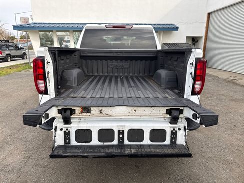 Used 2025 GMC Sierra 1500 Pro w/ Graphite Edition image 23