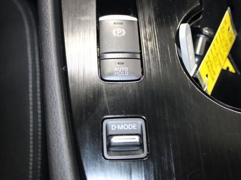 Used 2023 Nissan Rogue SV image 49