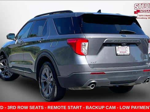 Used 2022 Ford Explorer XLT w/ Equipment Group 202A AWD/4WD image 4