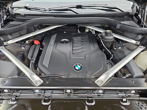 Used 2020 BMW X7 xDrive40i w/ Cold Weather Package image 33